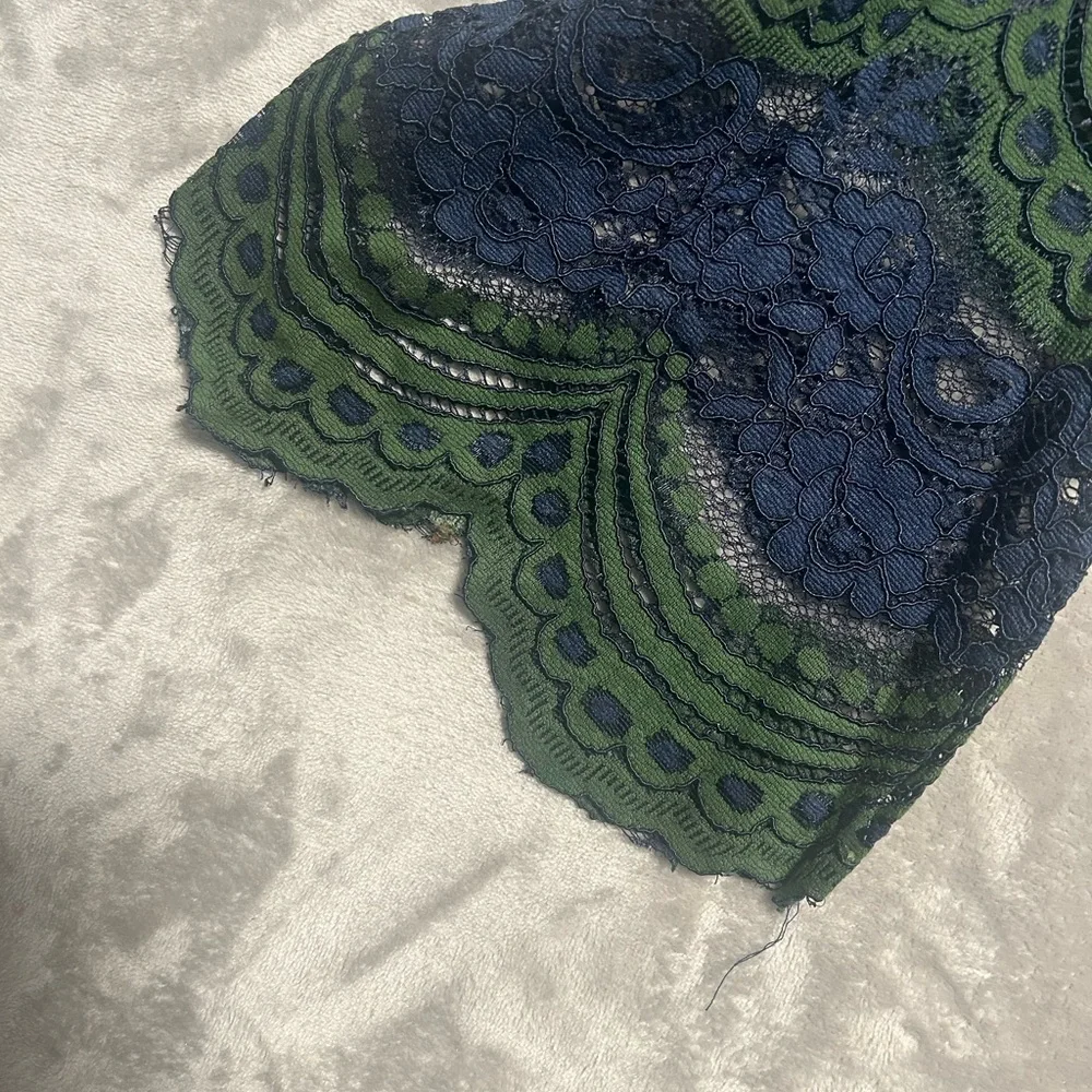 VeryJ Lace Mini Long Sleeve Bell Sleeve Dress Women’s Large Green Blue Mermaid